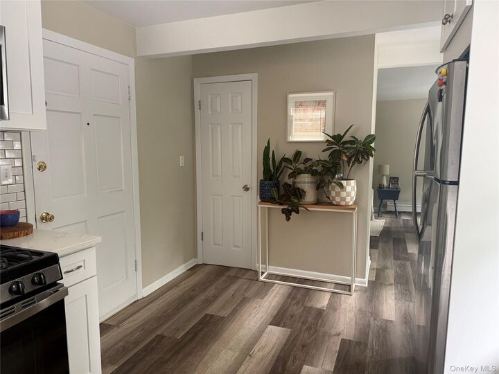 Property Photo: 37 Edgemont Road 2A NY 10536