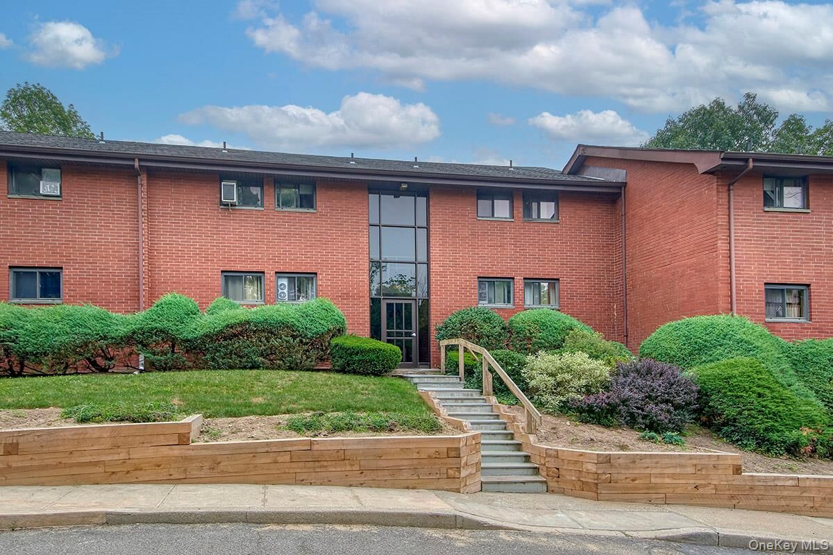 Property Photo: 70 West Street C9 NY 10528