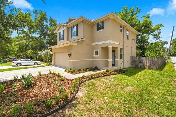 Property Photo:  12330 N Rome Avenue  FL 33612 