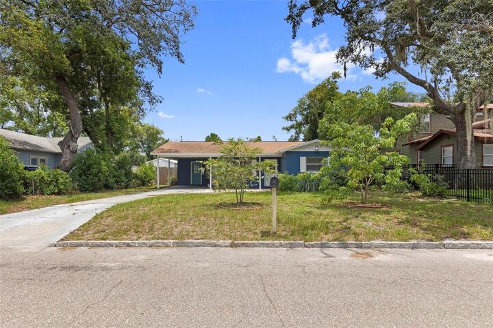 Property Photo: 1218 E New Orleans Avenue FL 33603