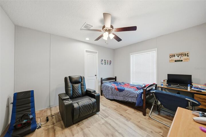 Property Photo:  11587 SE Foster Avenue  FL 34266 