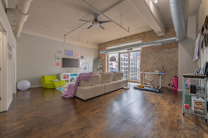 Property Photo: 1528 S Wabash Avenue 603 IL 60605