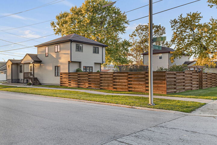 Property Photo: 9954 Merrimac Avenue IL 60453