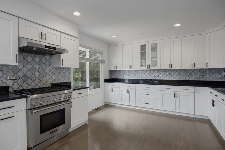 Property Photo: 4852 Snapjack Circle IL 60564