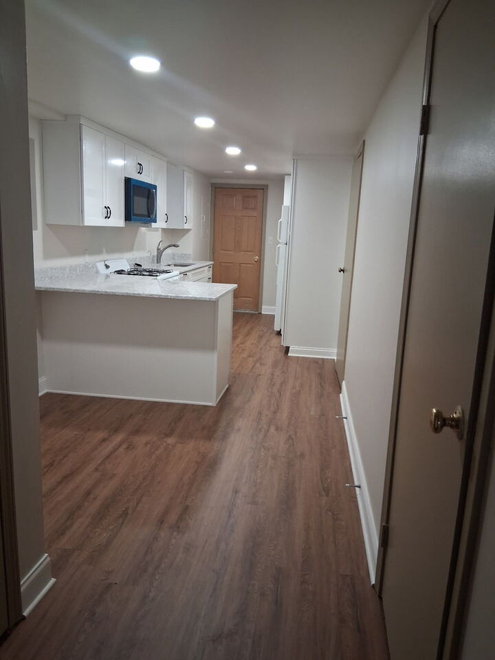Property Photo:  5789 N Elston Avenue  IL 60646 