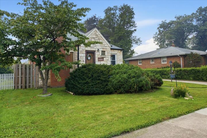 Property Photo:  18326 Walter Street  IL 60438 