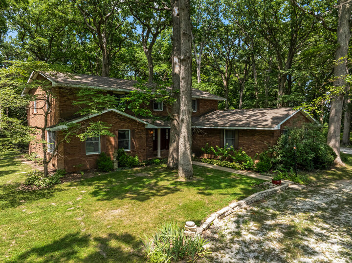 Property Photo:  9187 Carle Springs Road  IL 61777 