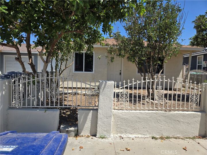 Property Photo: 367 E Evans Street CA 92583