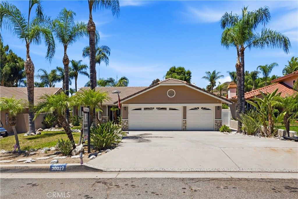 Property Photo:  30027 Swan Point  CA 92587 
