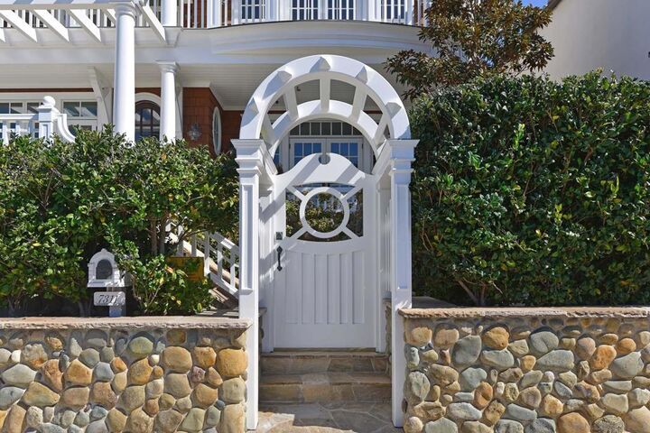 Property Photo:  7311 Vista Del Mar  CA 92037 