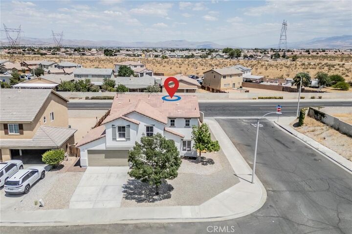 Property Photo: 14577 Crossing Trail CA 92394