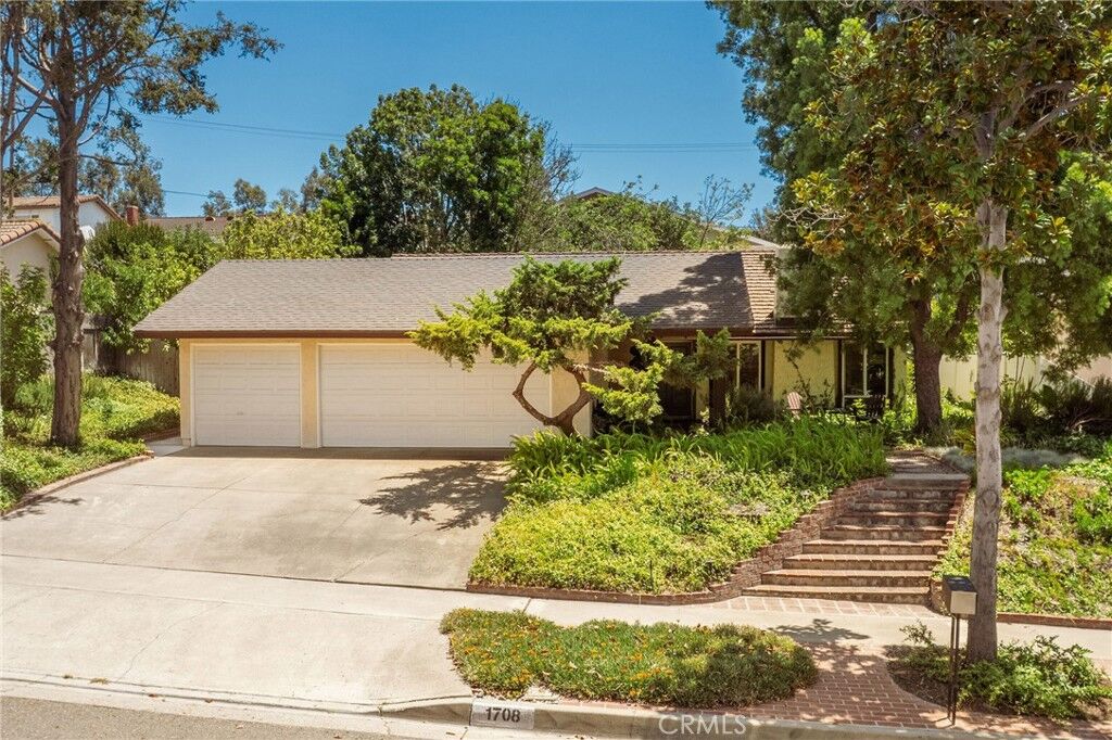Property Photo: 1708 Beechwood CA 92835