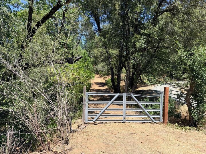 Property Photo: 0 Rocky Knoll Lane CA 95684