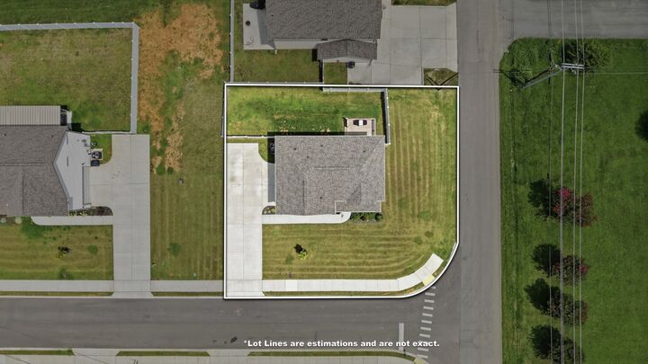 Property Photo:  100 Chevelle Ct  TN 37160 