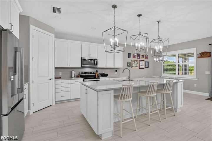 Property Photo: 17624 Kinzie Lane FL 33928