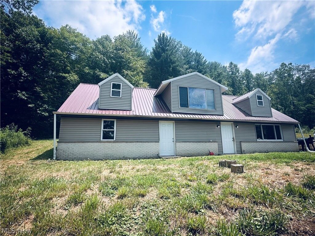 Property Photo: 40682 Road Fork Road OH 43724