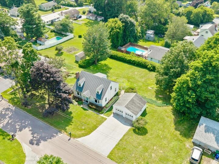 Property Photo: 182 High Street VT 05478