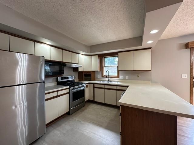 Property Photo: 4020 Baffin Lane NE MN 55906