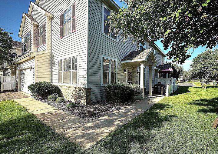 Property Photo: 868 Princeton Avenue MN 55379