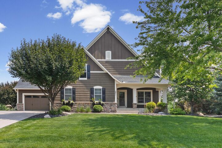 Property Photo:  2971 Fairway Drive  MN 55318 