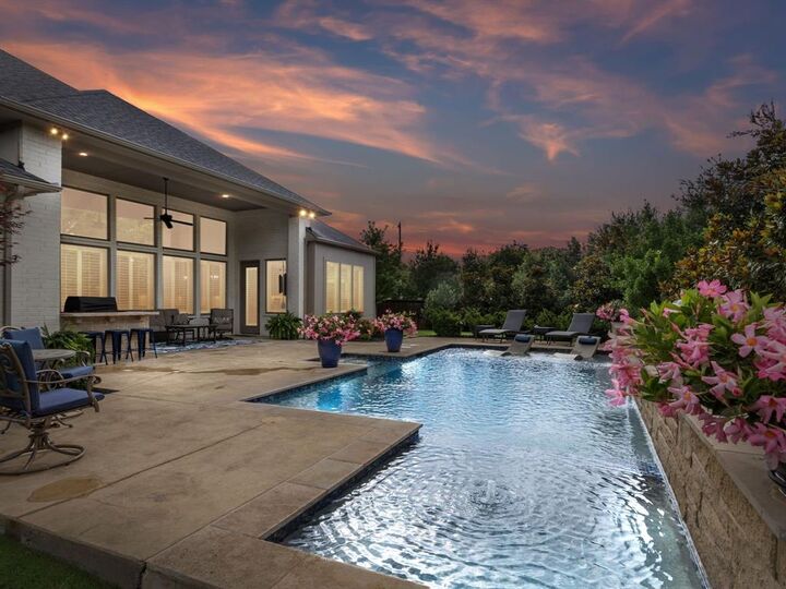 Property Photo: 12830 Tuscany Court TX 75035