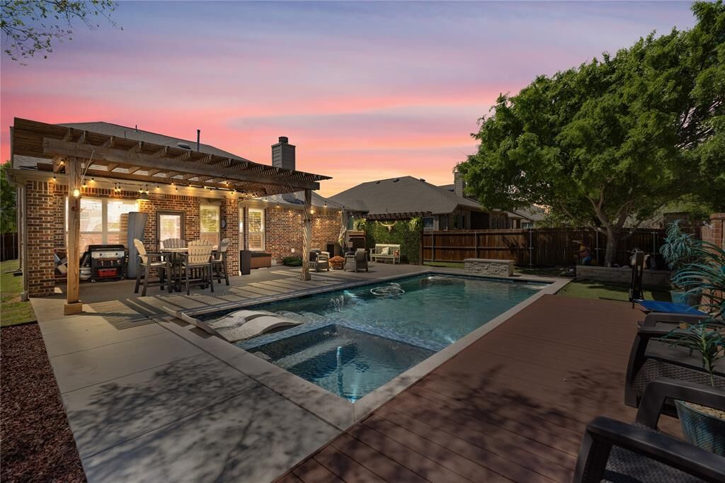 Property Photo:  12012 Tobosa Circle  TX 75071 
