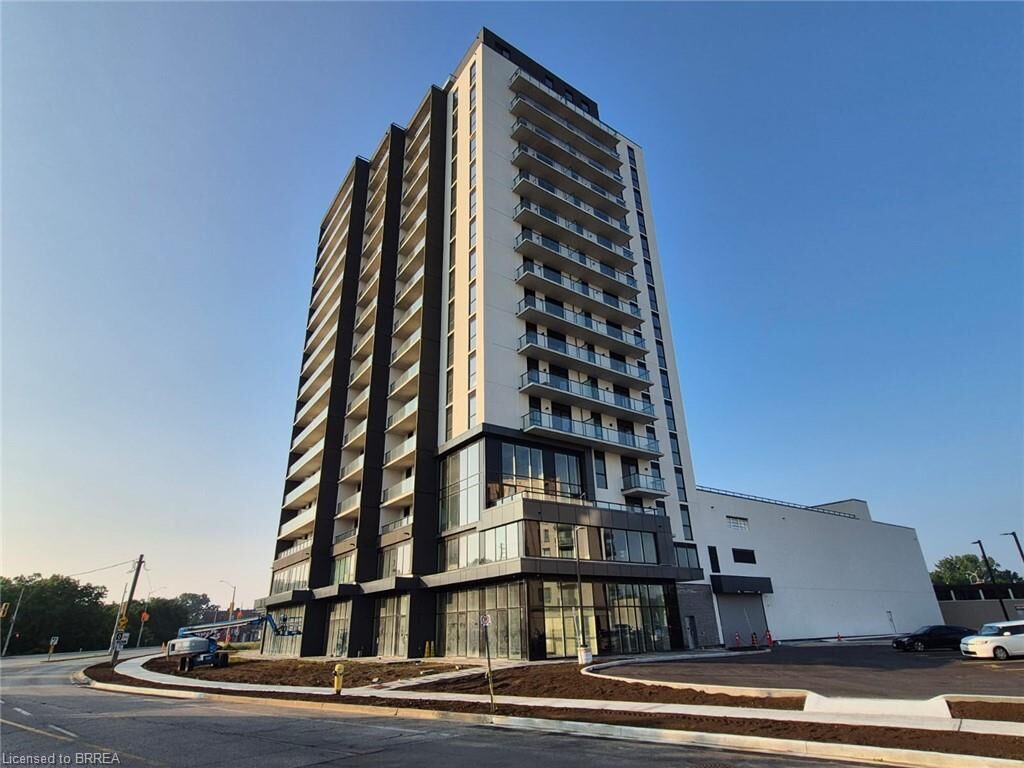 Property Photo: 33 Erie Avenue 1603 ON N3S 0K7