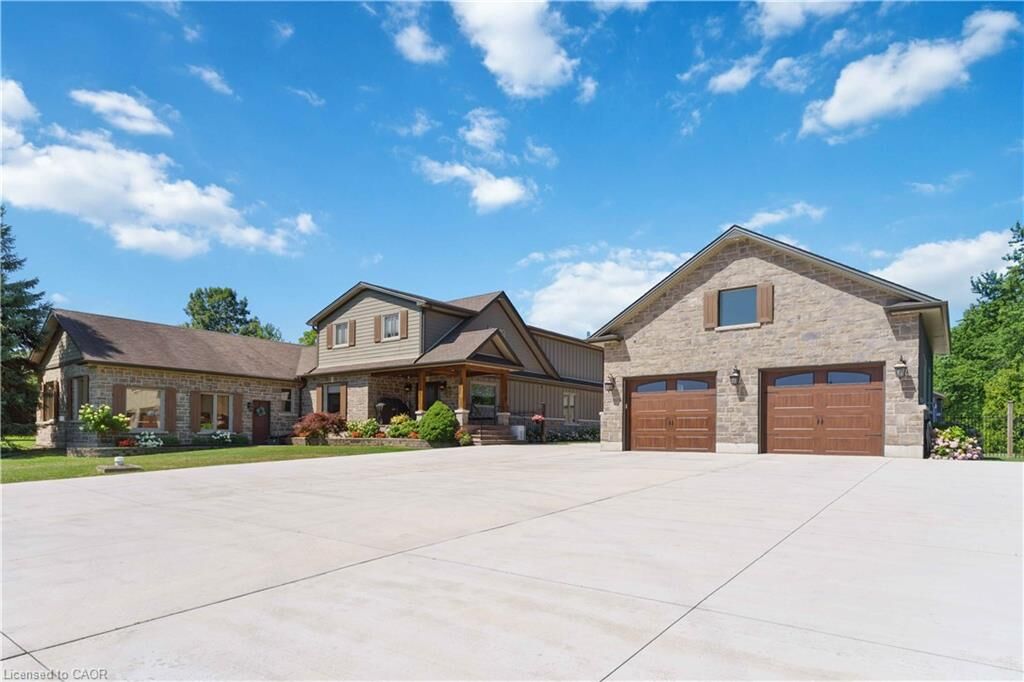 Property Photo: 4354 Mountainview Road ON L3J 2C8