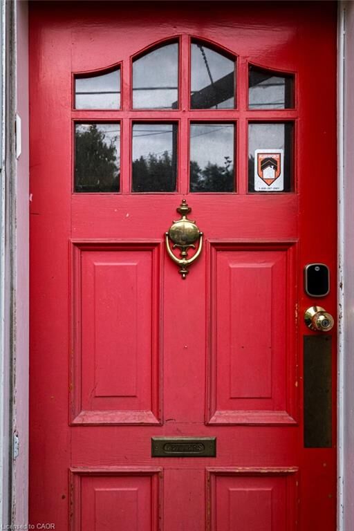 Property Photo: 185 East 13th Street ON L9A 3Z6