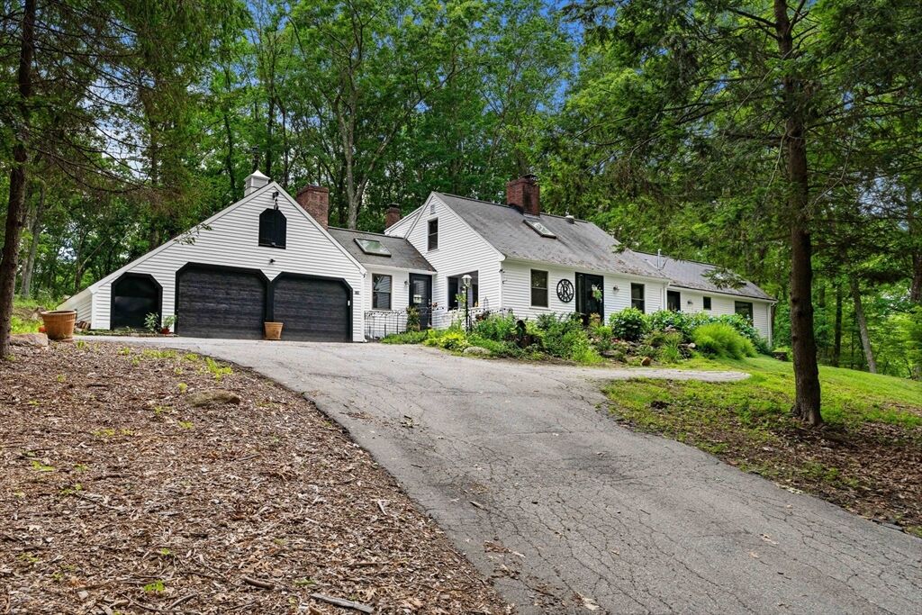 Property Photo: 536 Ipswich Rd MA 01921