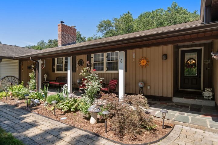 Property Photo:  16 Burbank Lane  MA 01523 