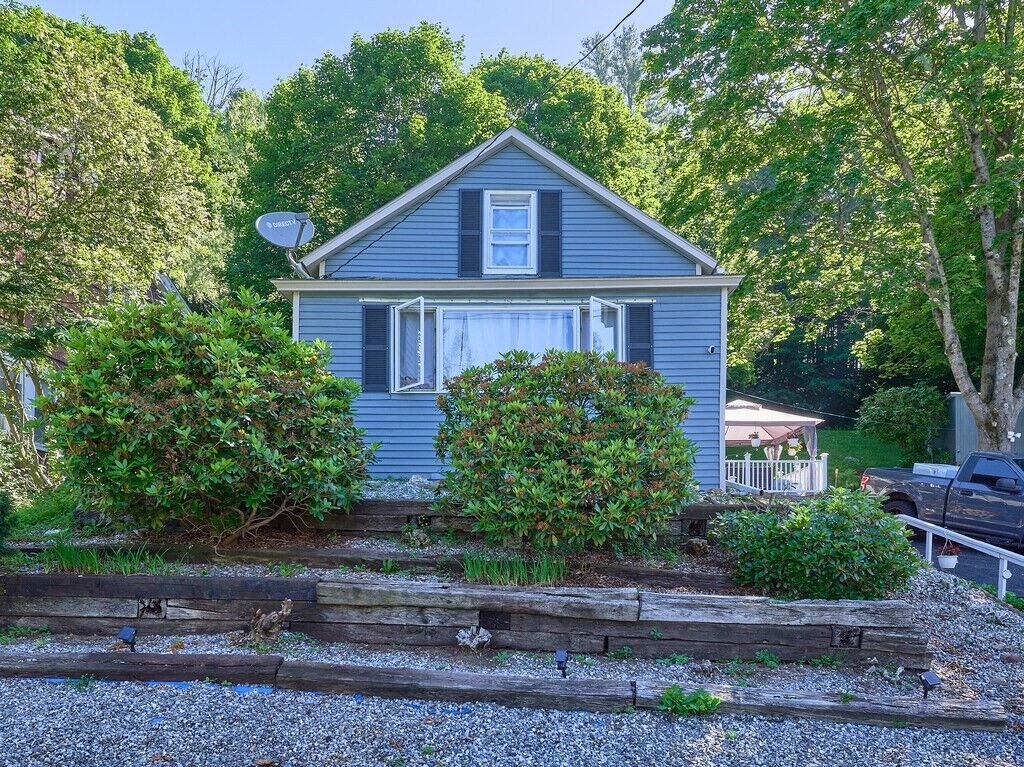 Property Photo: 53 Temple Street MA 01562