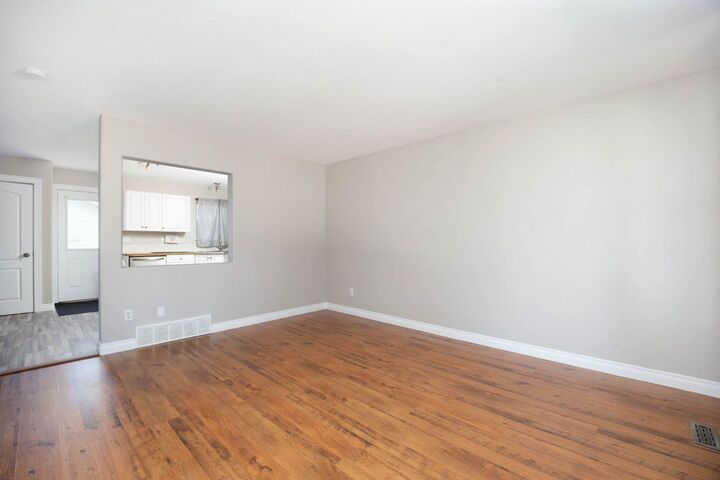 Property Photo:  632 Athabasca Avenue  AB T9J 1H8 