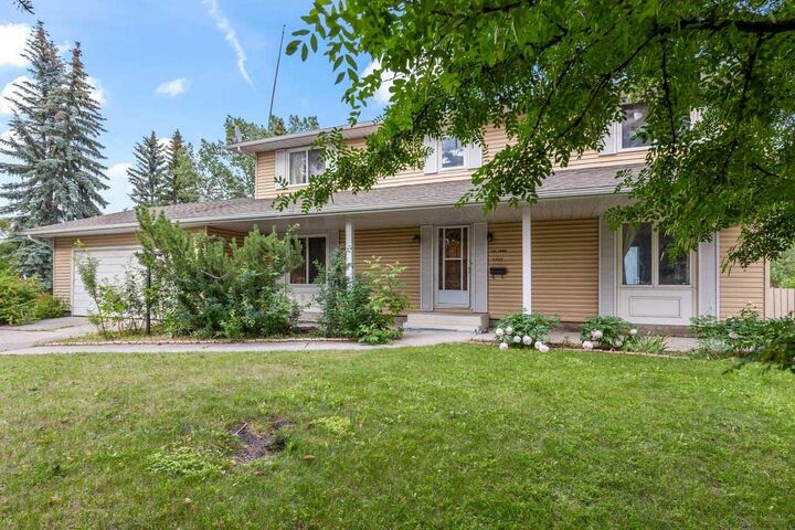 Property Photo: 3207 Utah Place NW AB T2N 4A8