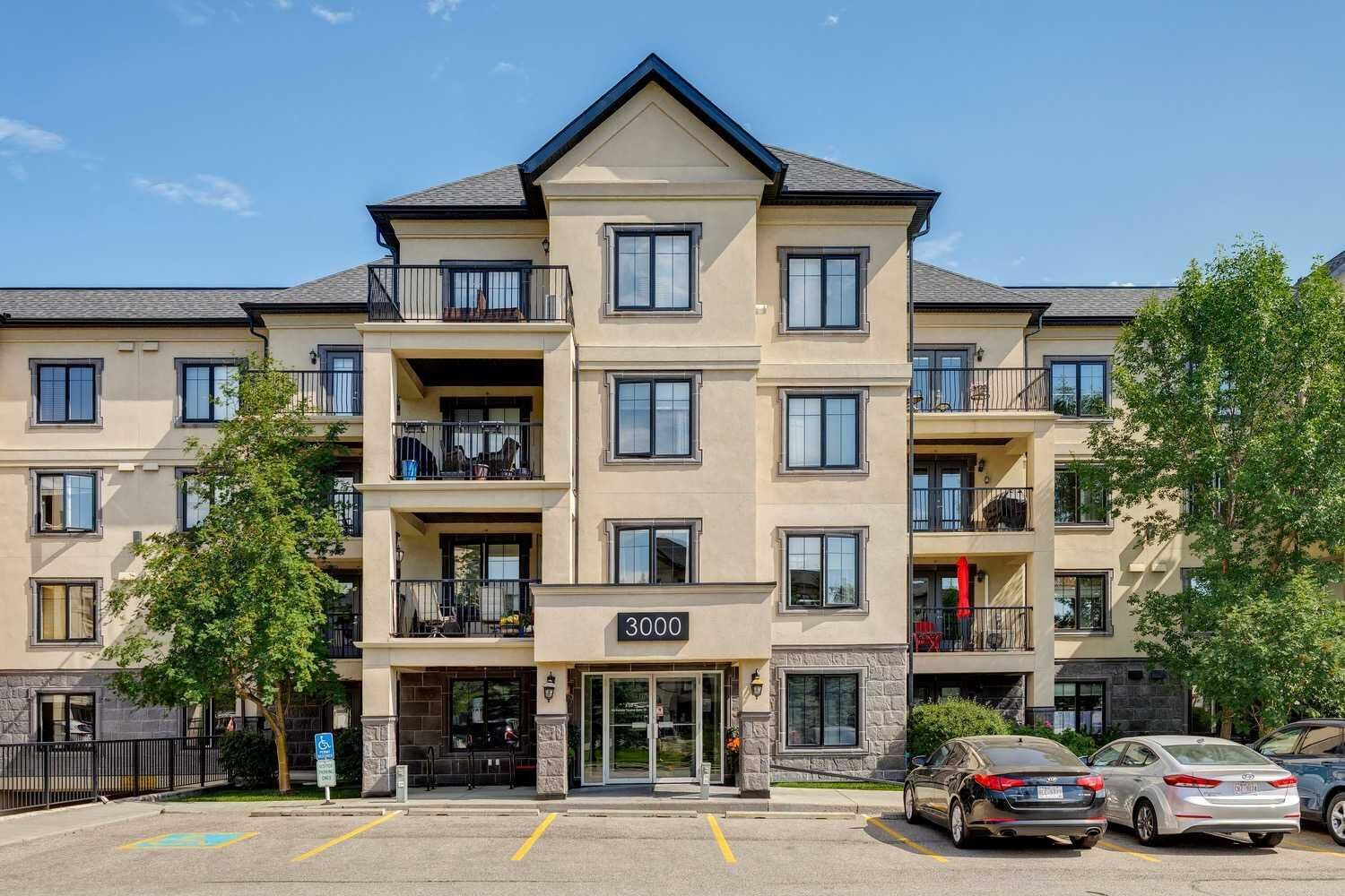 Property Photo:  310 McKenzie Towne Gate SE 3102  AB T2Z 1J4 
