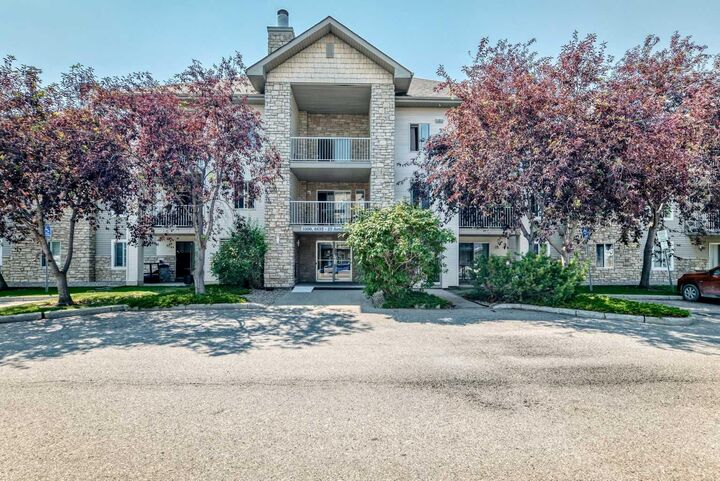 6635 25 Avenue NE 1301 — photo 1