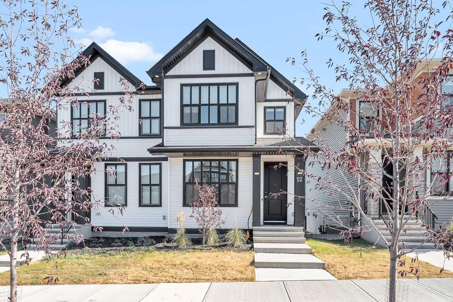 Property Photo: 52 Edith Gate NW AB T3A 1Z2