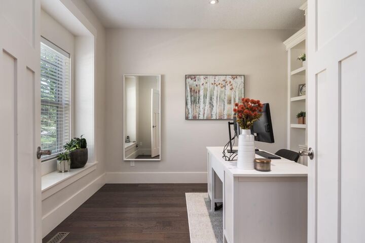 Property Photo: 313 Centre Avenue SE AB T4B 1H6