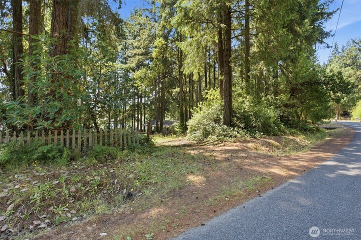 Property Photo:  1905  194th Avenue SW  WA 98349 