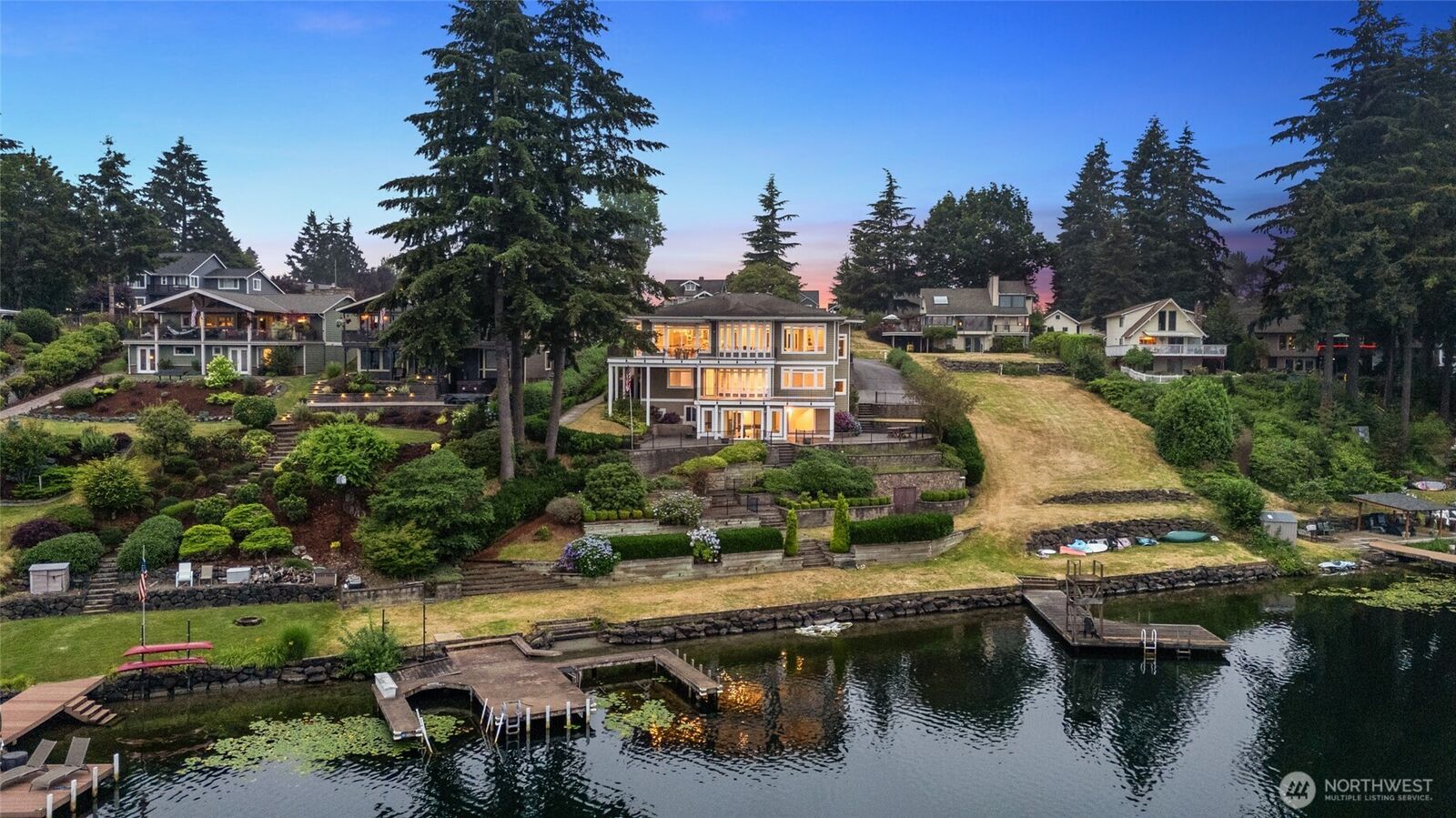 Property Photo: 26408 136th Avenue SE WA 98042
