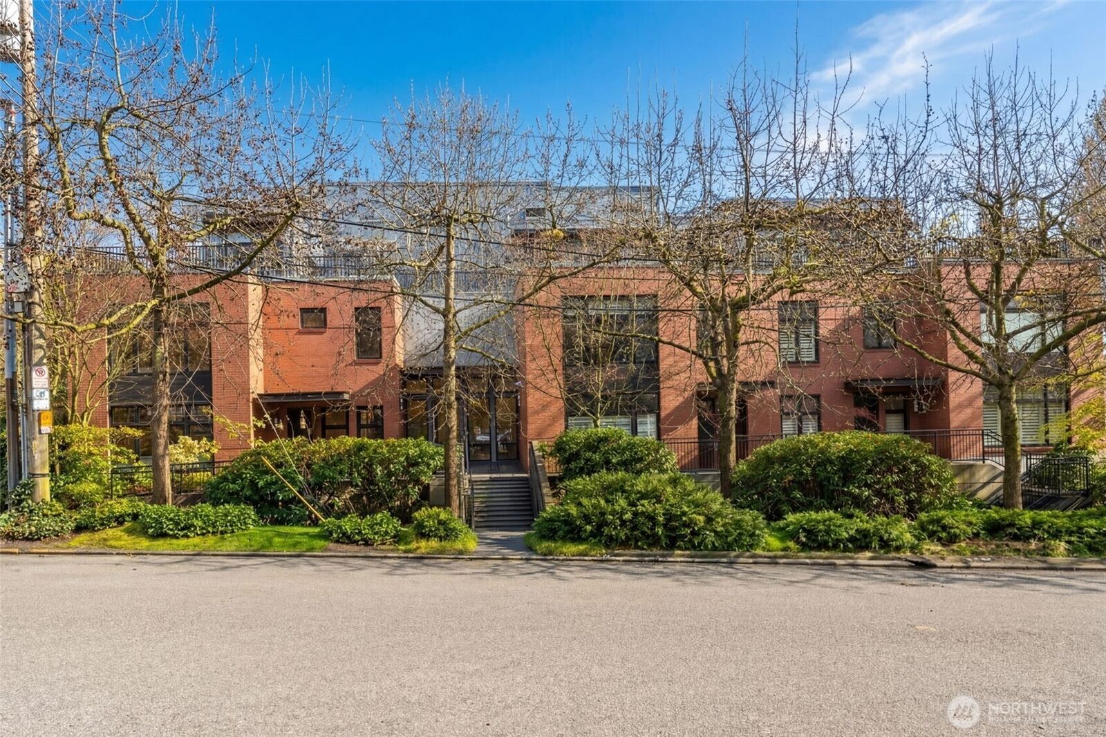 Property Photo: 1 Ward Street C WA 98109