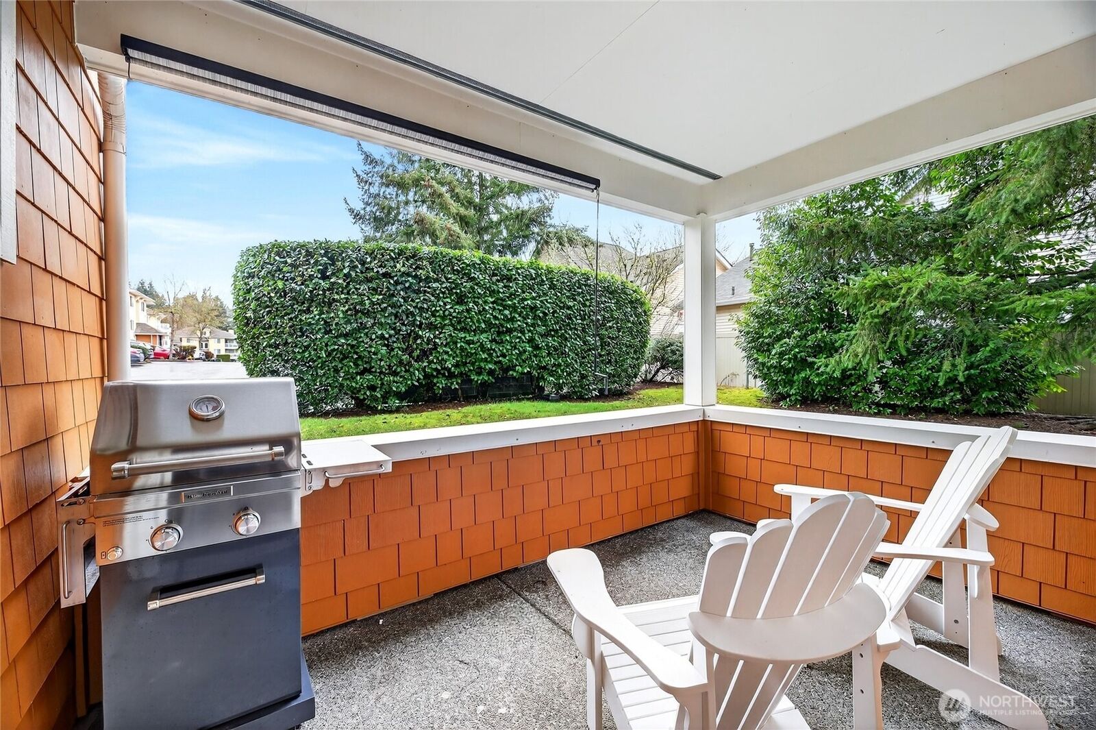 Property Photo: 503 225th Lane NE F101 WA 98074