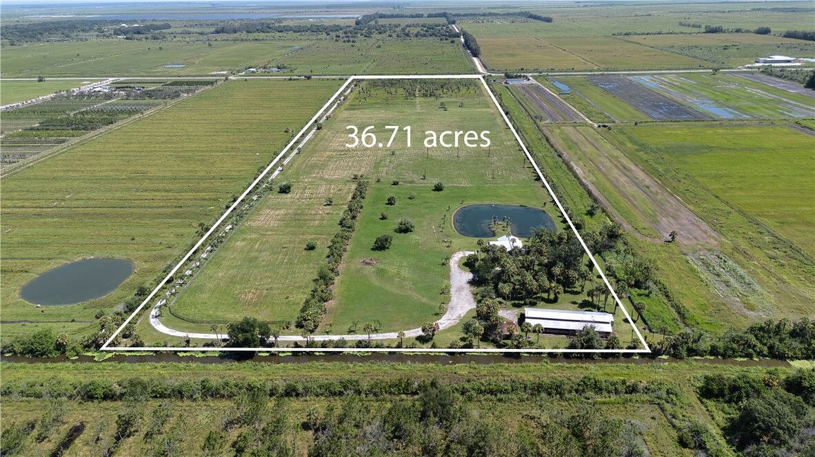Property Photo: 18601 Orange Avenue FL 34945