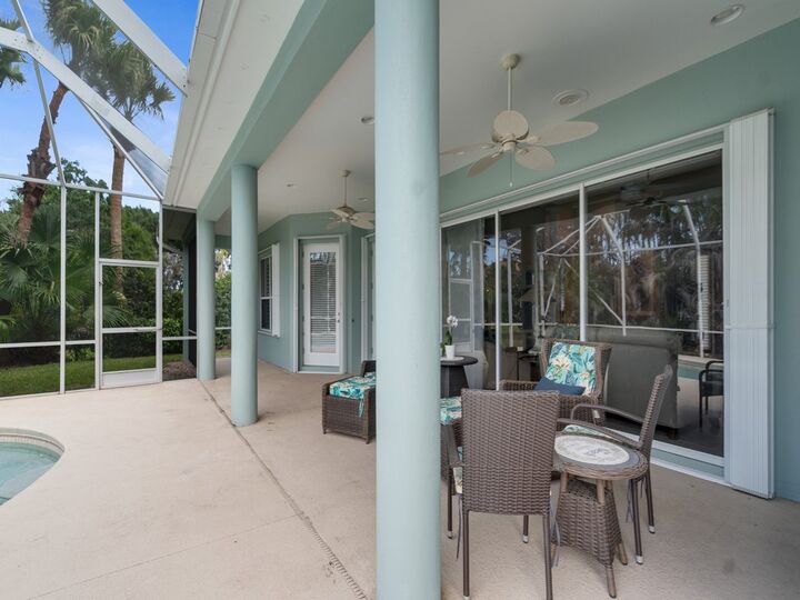 Property Photo:  6566 35th Place  FL 32966 