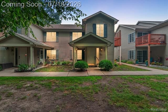 Property Photo:  861 Saybrook Drive  MI 48327 