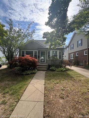 Property Photo: 214 N Connecticut Avenue MI 48067