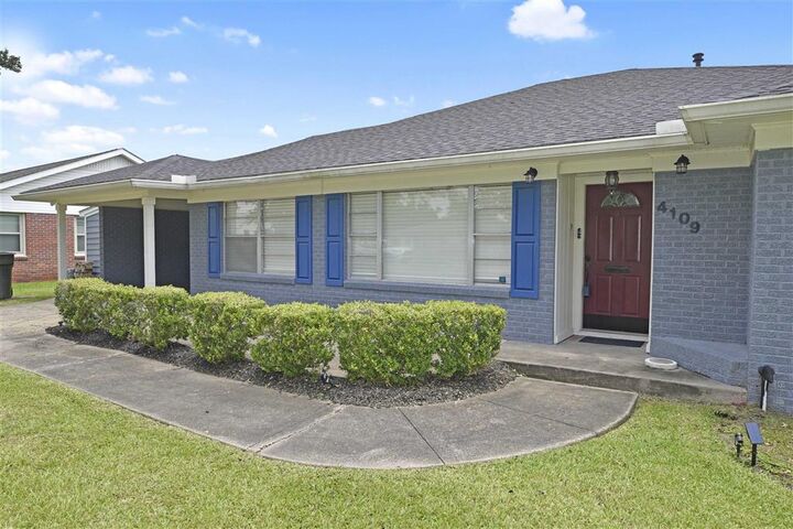 Property Photo: 4109 Bayou Road LA 70605