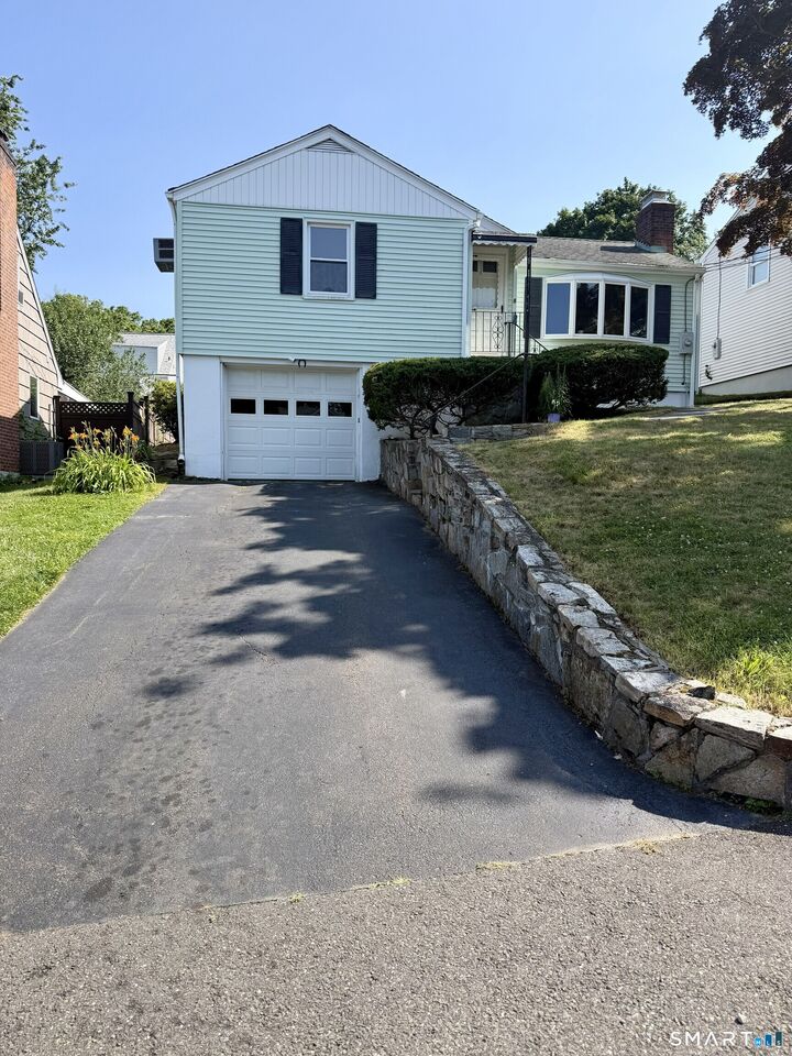 Property Photo:  8 Rome Street  CT 06851 