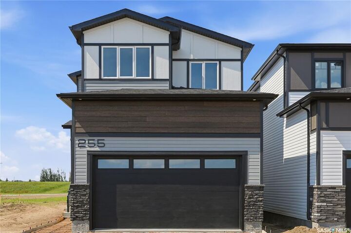 Property Photo: 255 Doran Way SK S7V 1Z3
