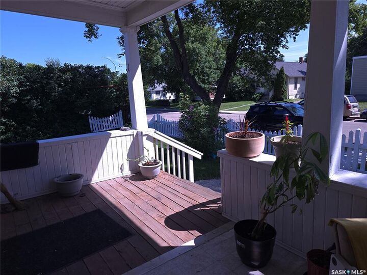 Property Photo: 36 21st Street E SK S6V 1L8